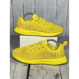 NOBULL Diamond Mesh Runner Shoes Lemon Drop Yellow Mens 7.5 Womens 9 Not Neon